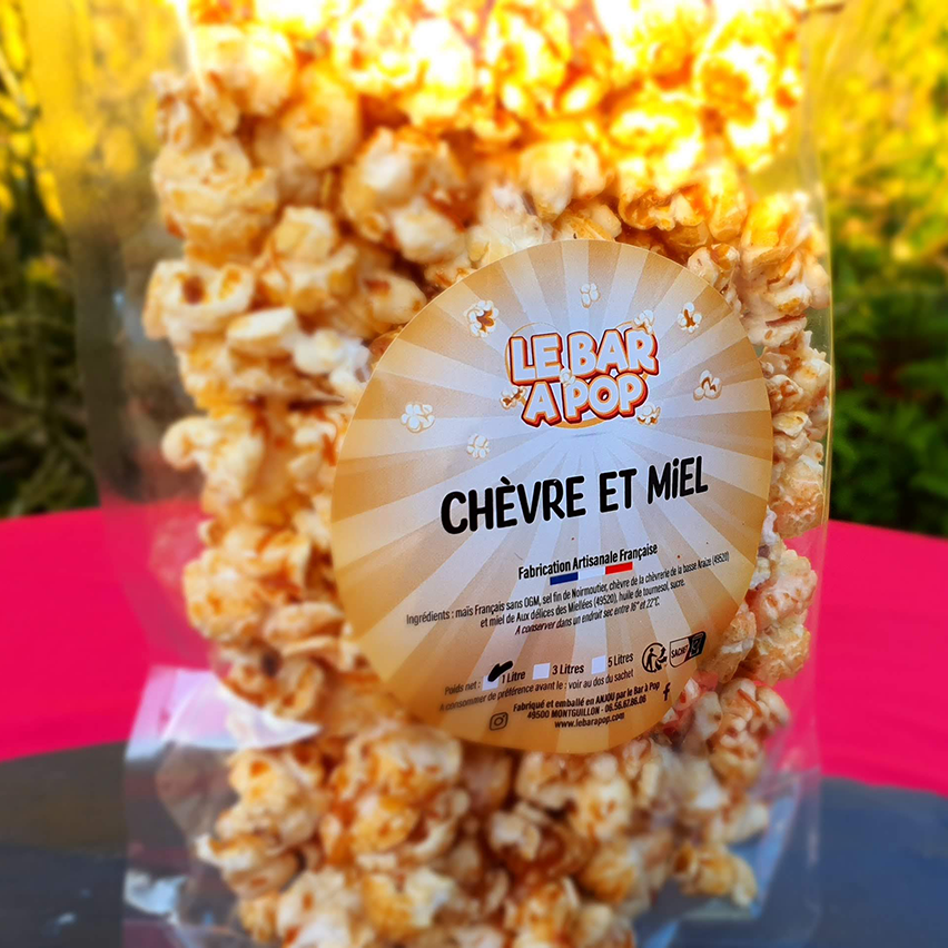 Un Popcorn revenu en marmite, original et artisanal, avec du Fromage de chèvre de la "Chèvrerie de la Basse Araize (49520) et Miel de Jeremy "Aux des délices des miellées (49500)"